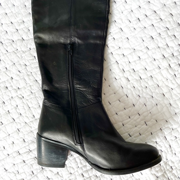 Maddison Thigh High Black Leather Boots - Picture 8 of 13